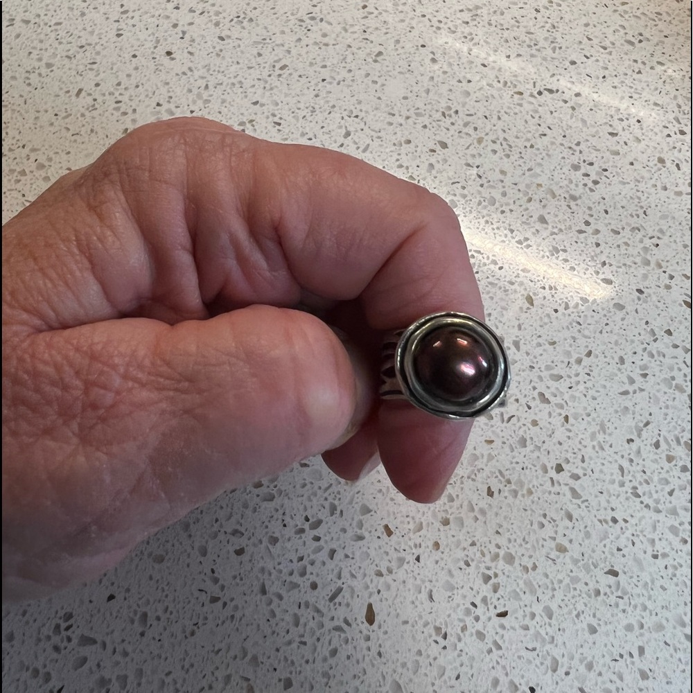 Wide Open Weave Sterling Sterling Brown Pearl Ring. Size 6